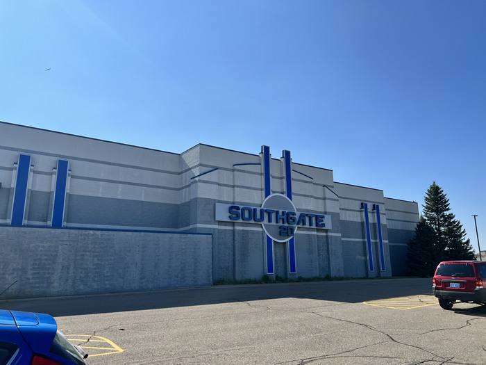 MJR Southgate Cinema 20 - July 9 2022 Photo (newer photo)